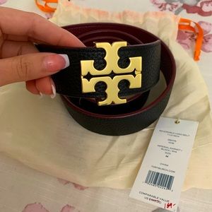 Tory Burch Imperial Garnet/Black Belt Size M